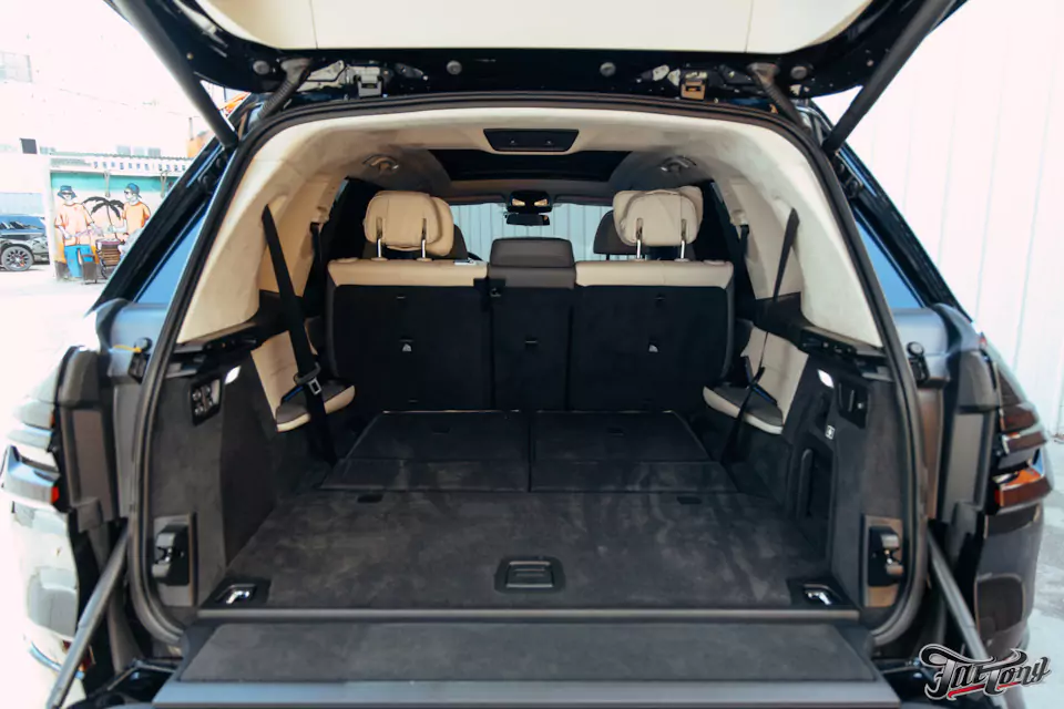 Заменили на BMW X7 Bowers & Wilkins: выполнили комплексную шумоизоляцию салона и построили новую акустическую систему!